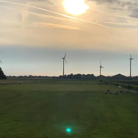 Vogelvrij, Woning Met Landelijk Uitzicht En Geheel Omheinde Tuin Burgerbrug