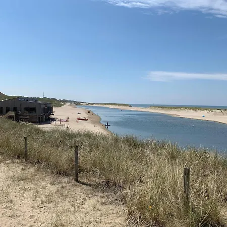 Holiday home Vogelvrij, Woning Met Landelijk Uitzicht En Geheel Omheinde Tuin Burgerbrug