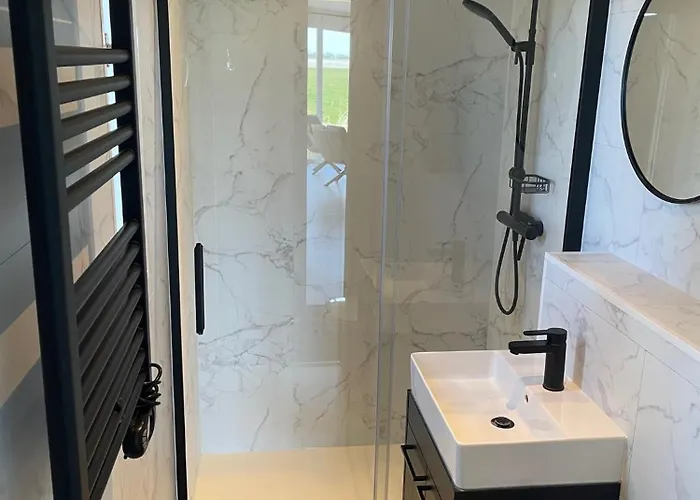 Vogelvrij, Vakantie Woningen Met Geheel Omheinde Tuin Burgerbrug