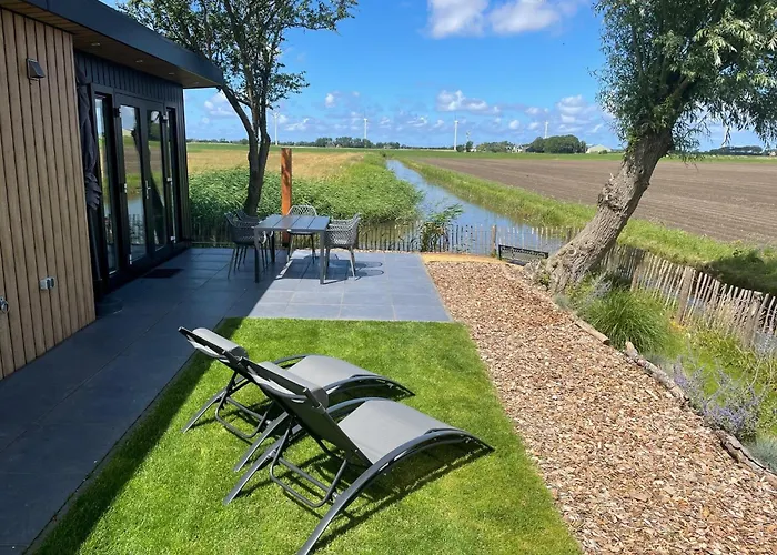 Vogelvrij, Vakantie Woningen Met Geheel Omheinde Tuin Burgerbrug