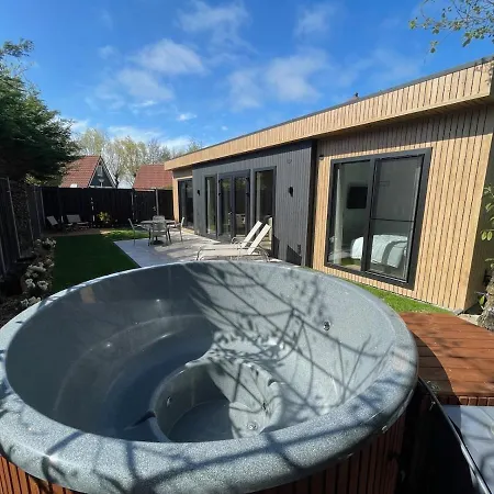 Σπίτι διακοπών Vogelvrij, Woningen Met Geheel Omheinde Tuin