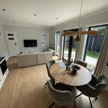 Σπίτι διακοπών Vogelvrij, Woningen Met Geheel Omheinde Tuin